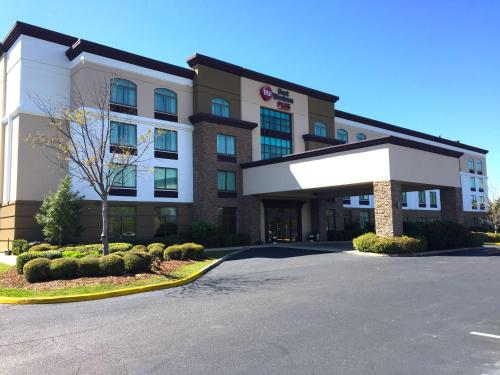 Best Western Plus Birmingham Inn & Suites - image 2