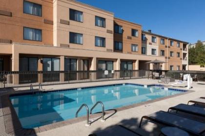 Courtyard by Marriott Birmingham Trussville - image 3