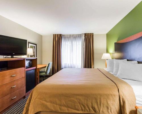 Quality Inn & Suites Birmingham - Highway 280 - image 5