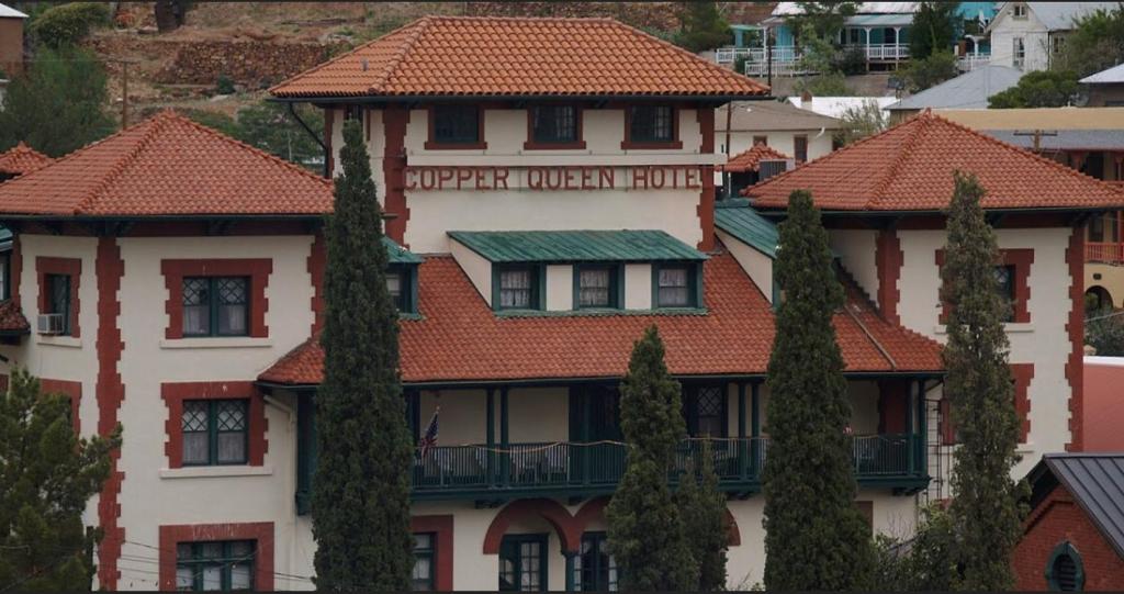 Copper Queen Hotel - main image