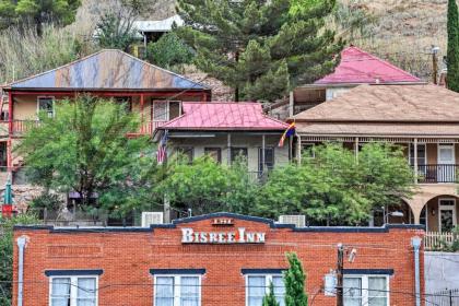 Home with Gas Grill - Walk to Bisbee Brewing Co - image 10