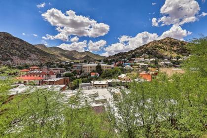 Home with Gas Grill - Walk to Bisbee Brewing Co - image 3