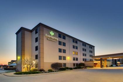 EverSpring Inn  Suites