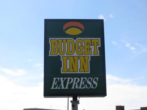 Budget Inn Express Bismarck - image 2