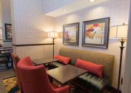 Hampton Inn & Suites Bismarck Northwest - image 4