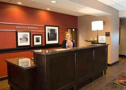 Hampton Inn & Suites Bismarck Northwest - image 6