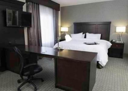 Hampton Inn & Suites Bismarck Northwest - image 8