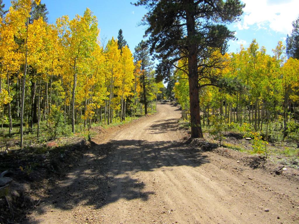 Blue Sky Mountain Ranch - main image