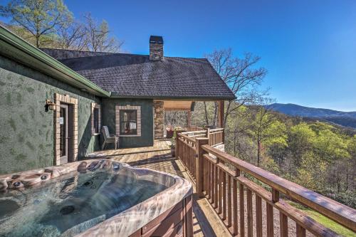 Huge Mountain-View Home 15 Mins to Asheville! - main image