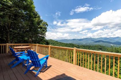 Modern Mtn Retreat with Hot Tub and Stellar Views - image 10