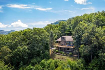 Modern Mtn Retreat with Hot Tub and Stellar Views - image 3