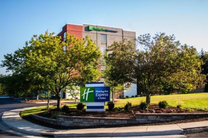 Holiday Inn Express Blacksburg an IHG Hotel Virginia