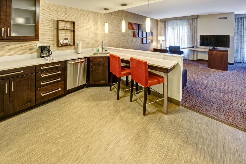 Residence Inn by Marriott Blacksburg-University - image 2