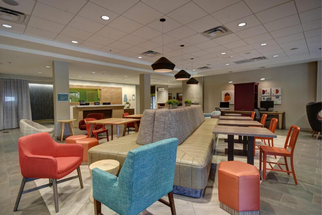 Home2 Suites by Hilton Blacksburg VA - image 3