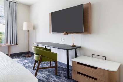 Fairfield Inn & Suites by Marriott Minneapolis North/Blaine - image 13