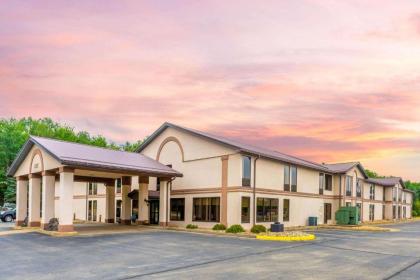 Days Inn by Wyndham Blairsville - image 2