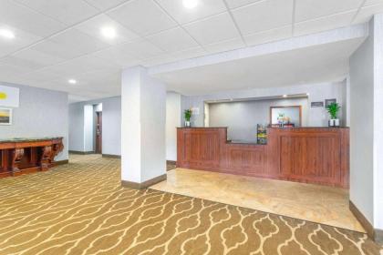 Days Inn by Wyndham Blairsville - image 7