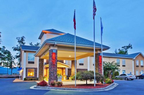 Comfort Inn Blairsville - main image