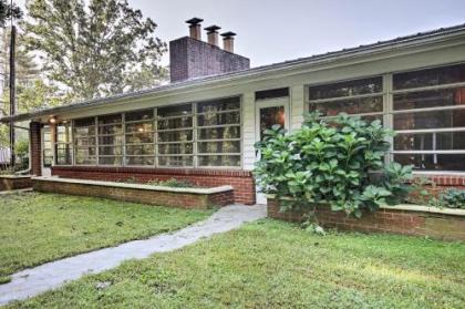 Blairsville Home with Game Room and Fire Pit on 5 Acres - image 4