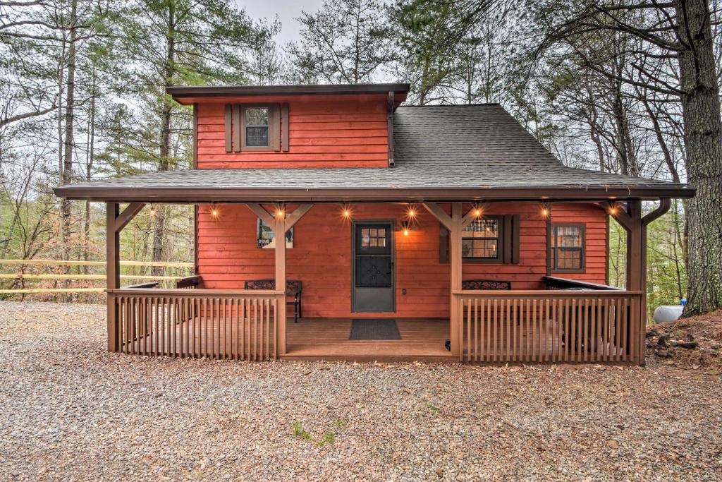 Modern Cabin with Deck in the Blue Ridge Mountains! - main image