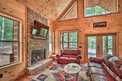 Peaceful Cabin on 3 Private Acres with Fire Pit! - image 4