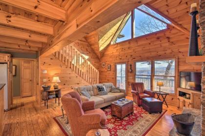 Luxury Mountain Cabin - Panoramic Mountain Views - image 4