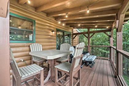 Yellow Mountain Cabin with Deck Near Hiking! - image 17