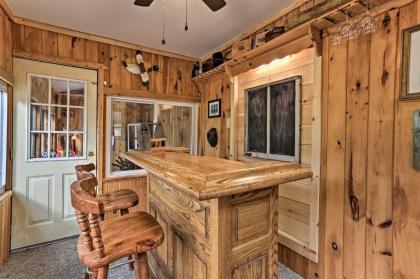 Rustic Hideaway with Lake Access 3 Mi to Ski! - image 12