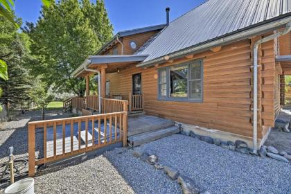 Cottonwood Cabin with Private On-Site Fly Fishing! - image 12