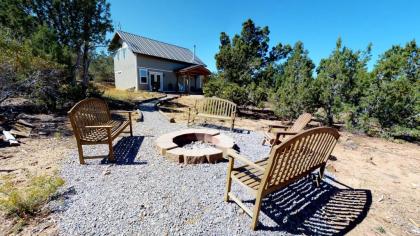 the Cedars Country Cottage Solitude Amazing Night Skies Blanding