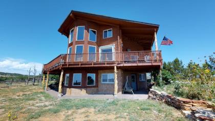 Juniper Ridge 5 BR Family Cabin Blanding