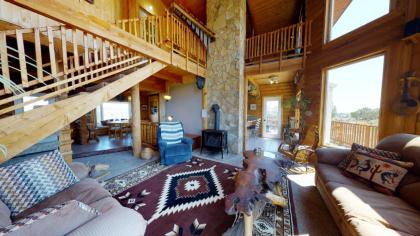 Juniper Ridge 5 BR Family Cabin - image 10