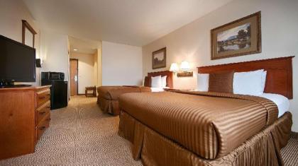 Best Western Territoral Inn & Suites - image 3