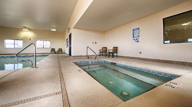 Best Western Territoral Inn & Suites - image 5