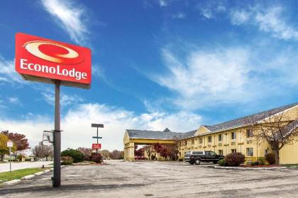 Econo Lodge Inn & Suites Bloomington