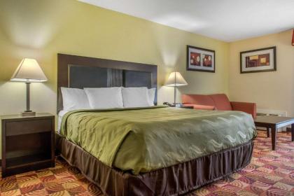 Quality Inn Bloomington Near University - image 14