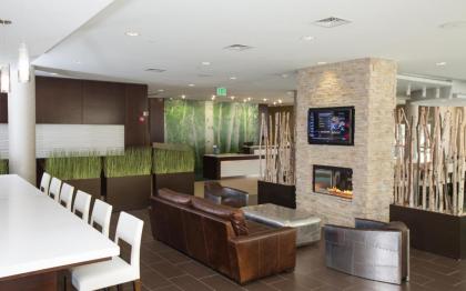 SpringHill Suites by Marriott Bloomington - image 11