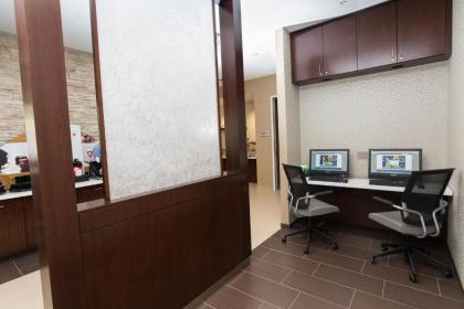 SpringHill Suites by Marriott Bloomington - image 5