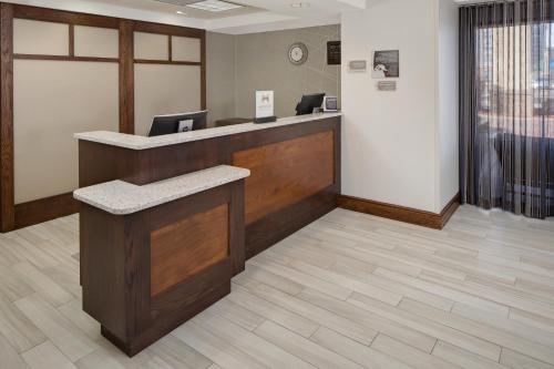 Homewood Suites Minneapolis - Mall of America - image 5