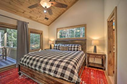 Treetop Cabin with Hot Tub Near Appalachian Ski - image 9