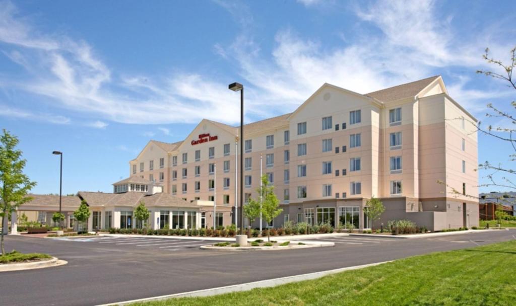 Hilton Garden Inn Cincinnati Blue Ash - main image