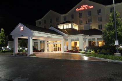 Hilton Garden Inn Cincinnati Blue Ash - image 13