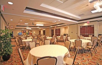 Hilton Garden Inn Cincinnati Blue Ash - image 18