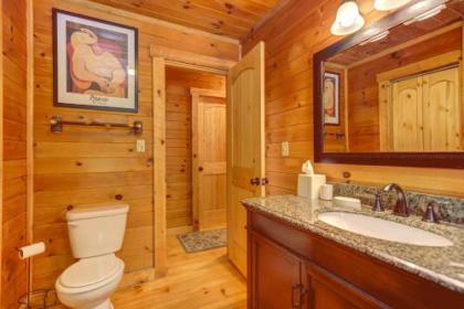 3 Bed 2 Bath Vacation home in Blue Ridge - image 4