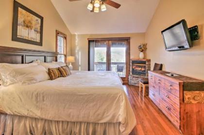 Deer Park Cabin! Blue Ridge Home with Hot Tub and Views - image 3