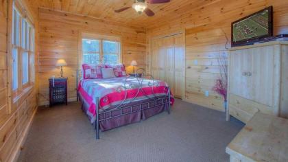 Blackberry Lodge by Escape to Blue Ridge - image 18