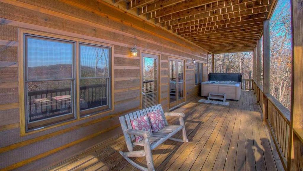 Blackberry Lodge by Escape to Blue Ridge - image 7