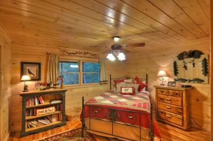 Aska Adventure Lodge by Escape to Blue Ridge - image 10