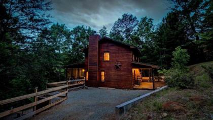 Blue Chase Lodge by Escape to Blue Ridge - image 2