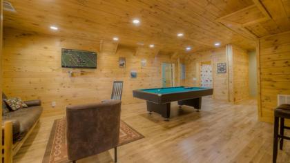 Cubs Cabin by Escape to Blue Ridge - image 11